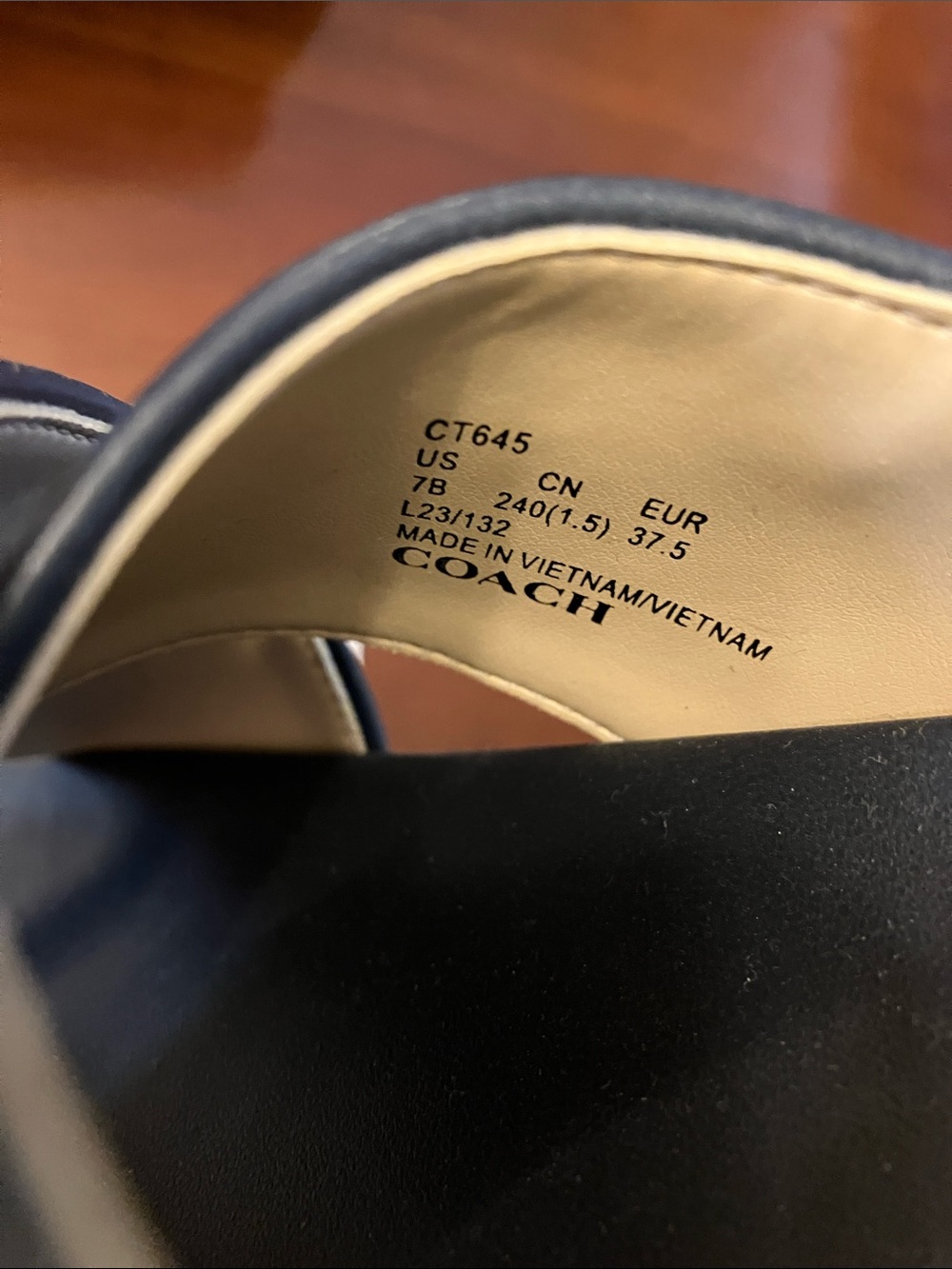 COACH.Navy Signature Canvas Crisscross Slingback Sandals with Box. Size 7 Worn 1 - Picture 4 of 16